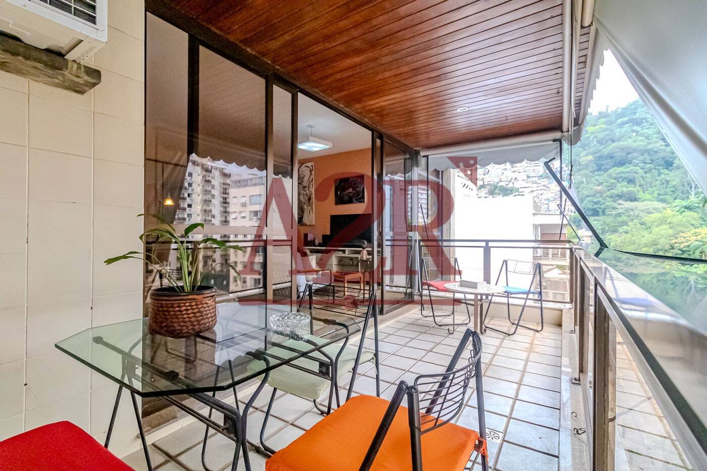 Apartamento à venda com 3 quartos, 137m² - Foto 41