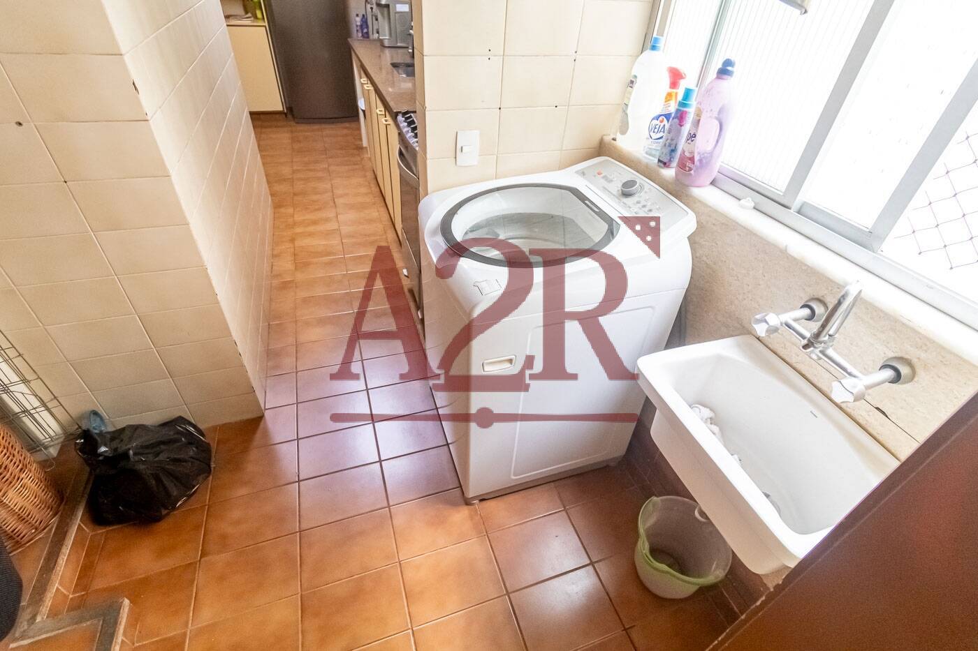 Apartamento à venda com 3 quartos, 137m² - Foto 59